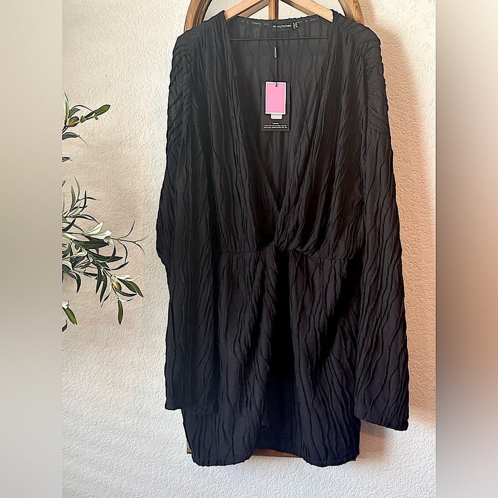 PrettyLittleThing Plus Black Textured Wrap Front Mini Dress NWT Size 22